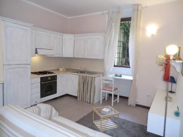 2-room flat in Via Alessandro Volta 1, Gravedona ed Uniti - Photo 1