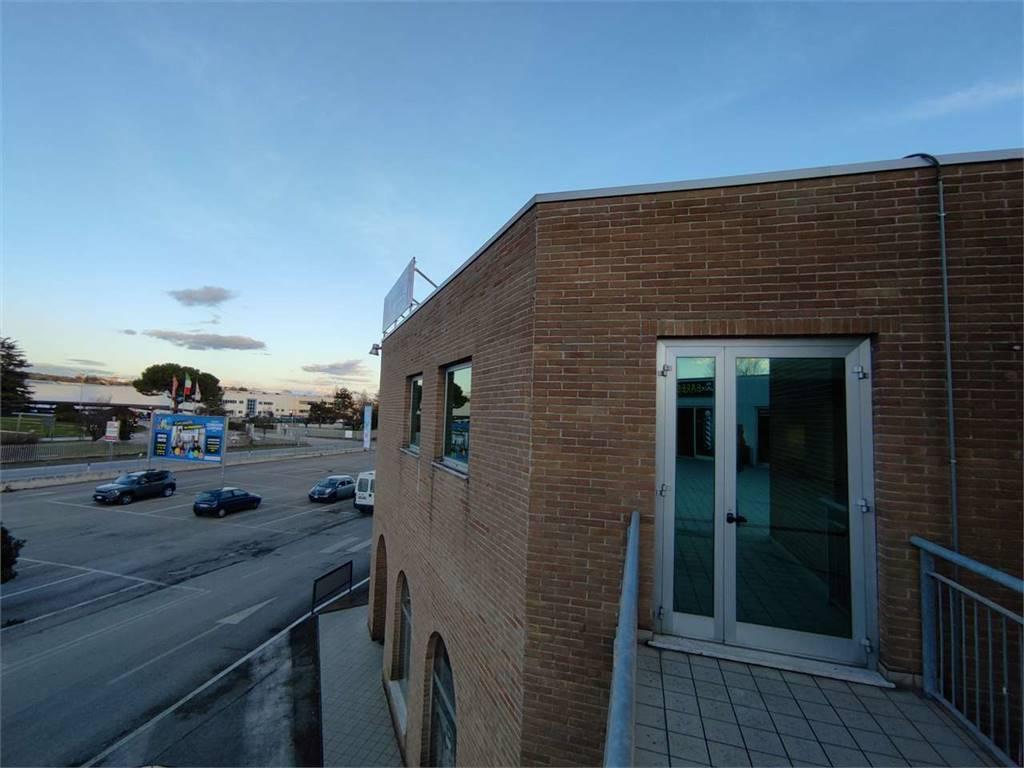 Negozio in , Castelfidardo - Foto 1