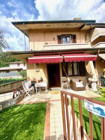 Villa a schiera in {3}, - Foto 1