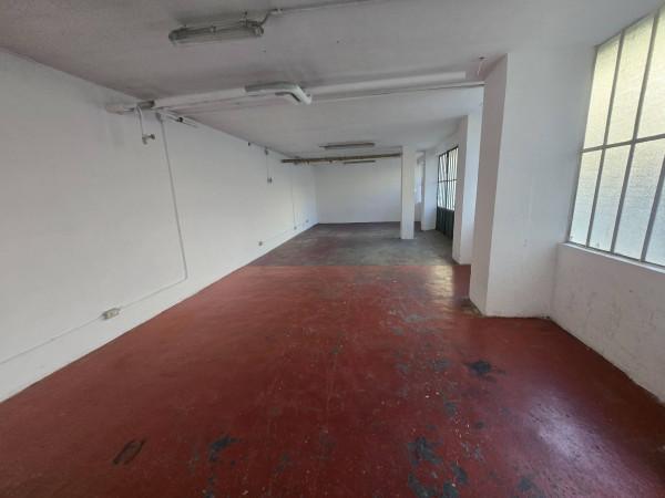 Magazzino in Via Tunisi, Torino, {3} - Foto 2
