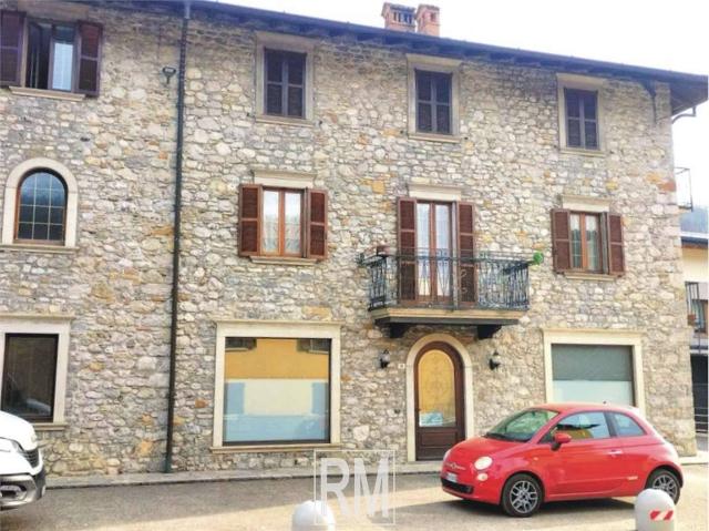 4-room flat, Sant'Omobono Terme - Photo 1