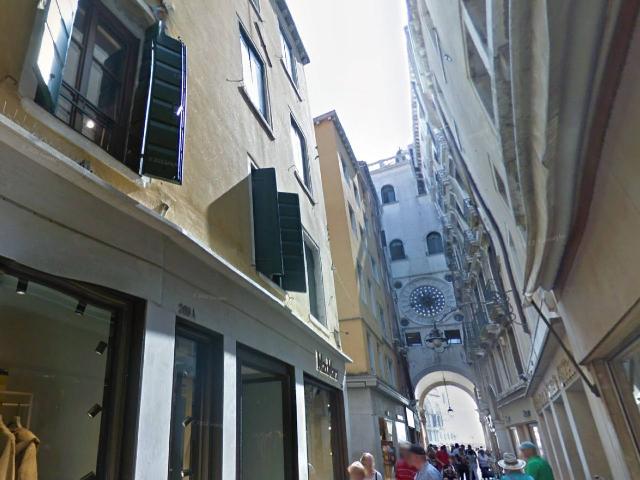 Shop in {3}, Calle Larga San Marco - Photo 1