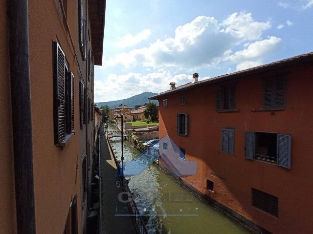 Trilocale in Via San Pietro, Alzano Lombardo - Foto 1