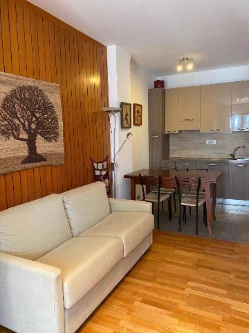 One-room flat in {3}, Viale Callet 19 - Photo 1