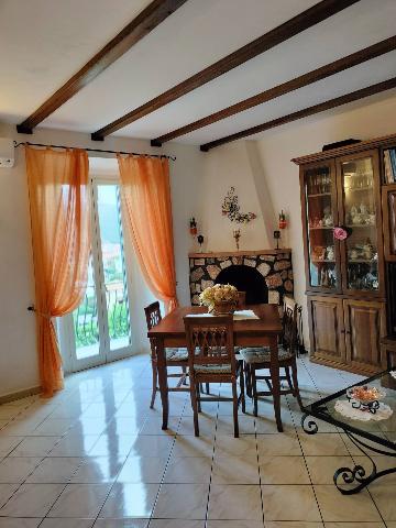 4-room flat in {3}, Piazza del Governatore 1 - Photo 1