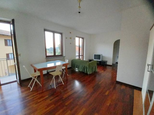 2-room flat, Invorio - Photo 1