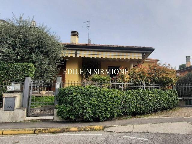 Villa in {3}, Via Giovanni Falcone 22/a - Foto 1