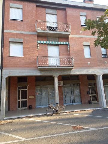 Detached house in Piazza dell'Unità 10, Lugo - Photo 1