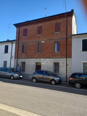 Vierzimmerwohnung in Via del Castello 27, Lugo - Foto 1