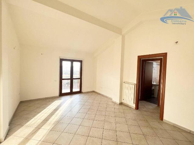 Penthouse in Strada di San Giacomo 14, Terni - Photo 1