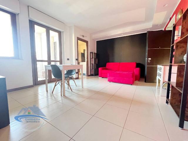 3-room flat in {3}, Via Pietro Farini 11 - Photo 1