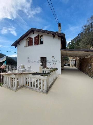 Mansion in Via Roma, Dolceacqua - Photo 1