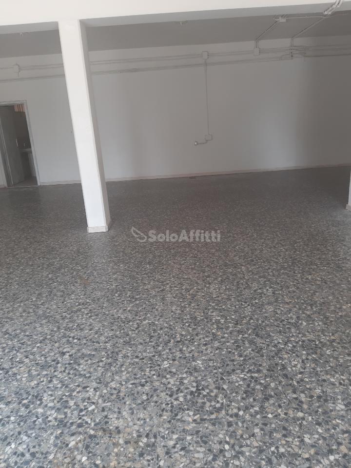 Laboratorio in Puglia 1, Carpi, {3} - Foto 2