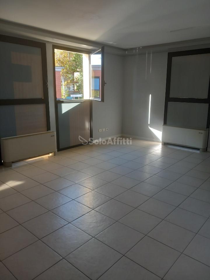 Ufficio in Via Carlo Marxcarlo Marx, Carpi, {3} - Foto 1