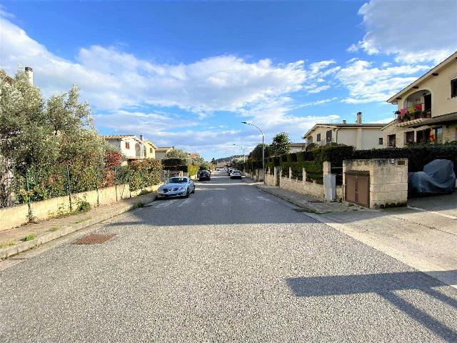 Terraced house in {3}, - Photo 1