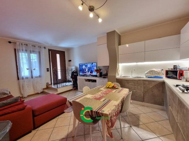 3-room flat, Loria - Photo 1