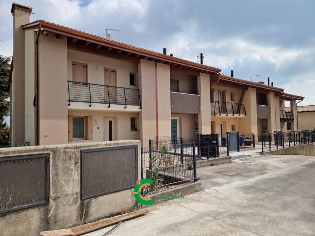 Terraced house in Via Monte Grappa, Pieve del Grappa - Photo 1