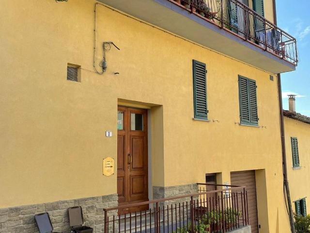 4-room flat in Via Vecchia Aretina 1, Rignano sull'Arno - Photo 1