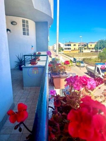 4-room flat in Via Sandro Pertini, Porto Torres - Photo 1