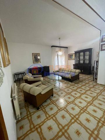 4-room flat in {3}, Viale delle Vigne - Photo 1