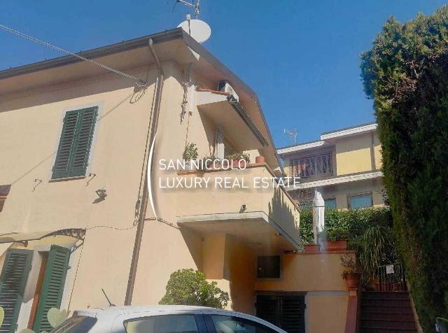 4-room flat in Via dei Pini, Pieve a Nievole - Photo 1