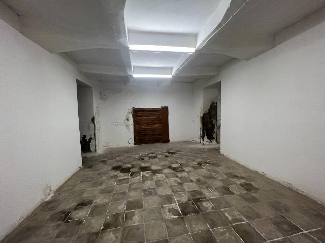 Geschäft in Via San Giuseppe 21, Messina - Foto 1