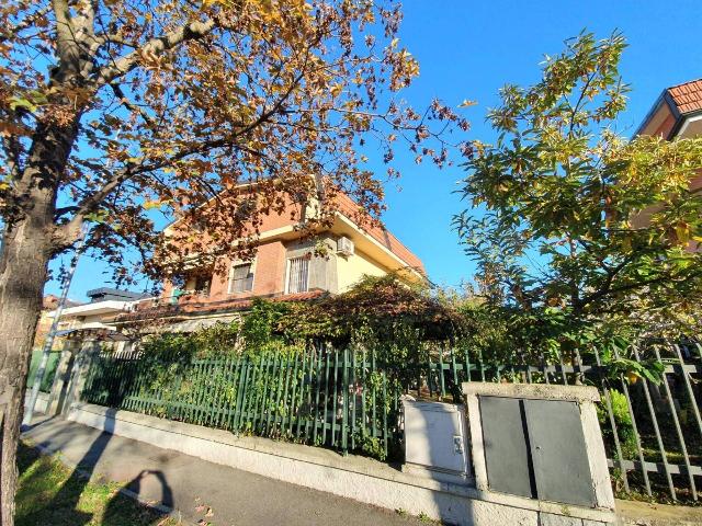 Villa in Via Dante Alighieri 19, Nichelino - Foto 1