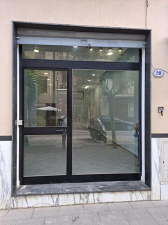 Negozio in Corso Filangeri 20, Santa Flavia, {3} - Foto 1