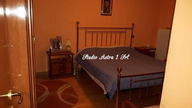 4-room flat, Fonte - Photo 1