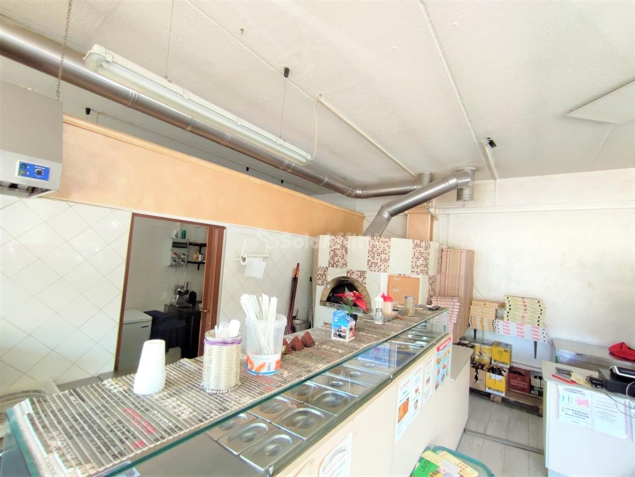 Pizzeria in , Rezzato, {3} - Foto 2