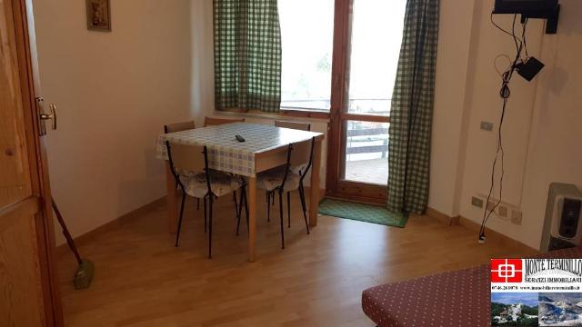 2-room flat in {3}, - Photo 1