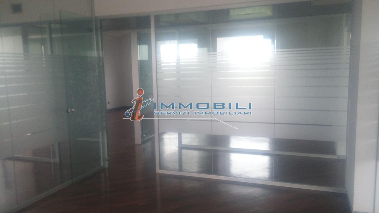 Ufficio in Via Italia, Sesto San Giovanni, {3} - Foto 2