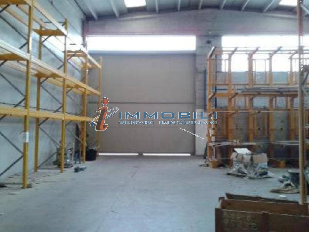 Laboratorio in Via Marconi, Volongo, {3} - Foto 1