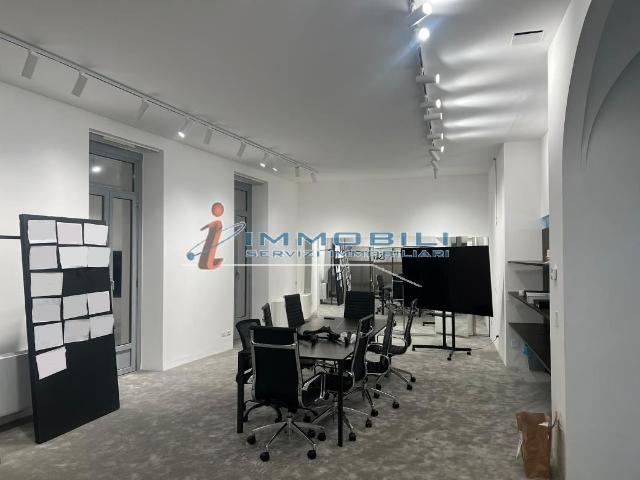 Office in Corso Venezia, Milano - Photo 1