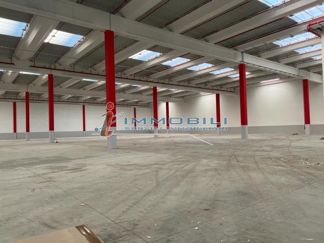 Magazzino in Via Vialba, Novate Milanese, {3} - Foto 1