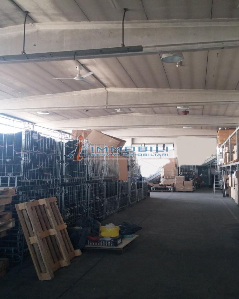 Laboratorio in Via Iseo, San Giuliano Milanese, {3} - Foto 1