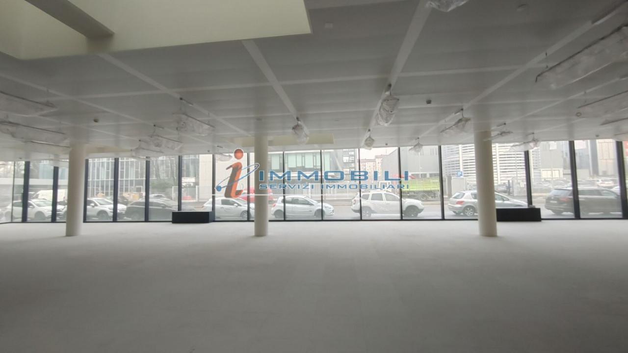 Ufficio in Viale Sarca, Milano, {3} - Foto 1