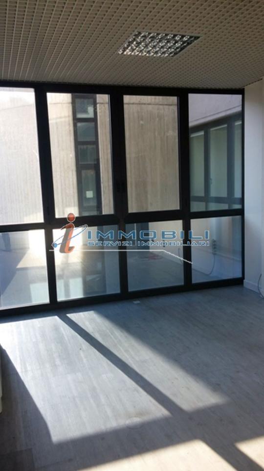 Ufficio in Via Sile, Milano, {3} - Foto 2