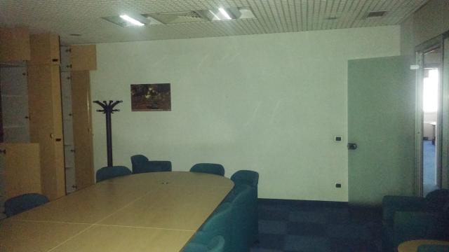 Office in Strada 3, Assago - Photo 1