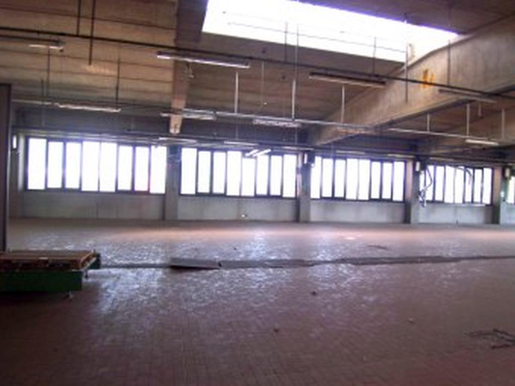 Magazzino in Via Percali, Settala - Foto 1