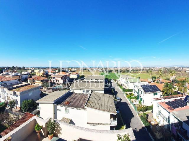 Palazzina commerciale in Via Vicinale Masseria Vecchia, Giugliano in Campania - Foto 1