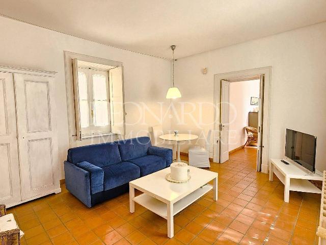 2-room flat in {3}, Vico Monteroduni - Photo 1