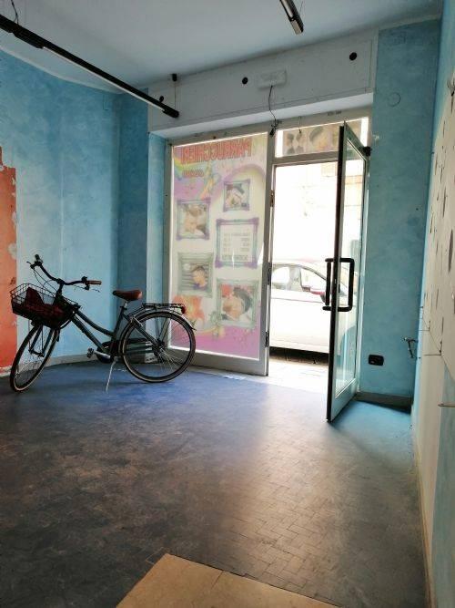 Negozio in Via Roma, Piacenza - Foto 1