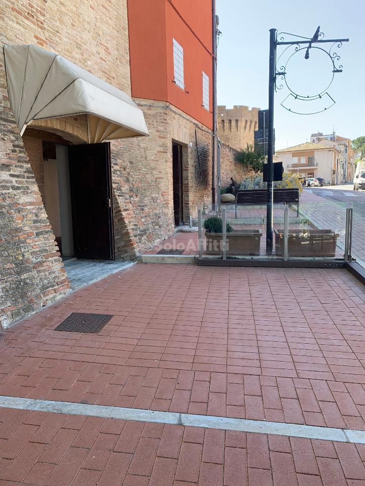 Ristorante in Via I' Maggio 20, Serra De' Conti, {3} - Foto 2