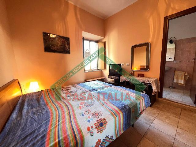 Zweizimmerwohnung in Via Roma, 37, Capodimonte - Foto 1