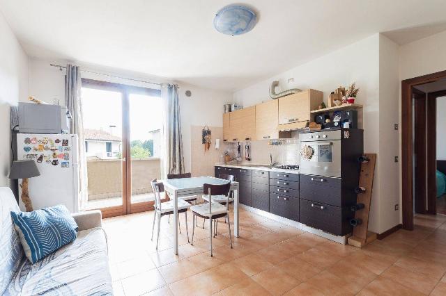 2-room flat in Via Collalto, Roncade - Photo 1