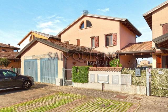 Villa a schiera in Via Cocconi 7, Correggio - Foto 1