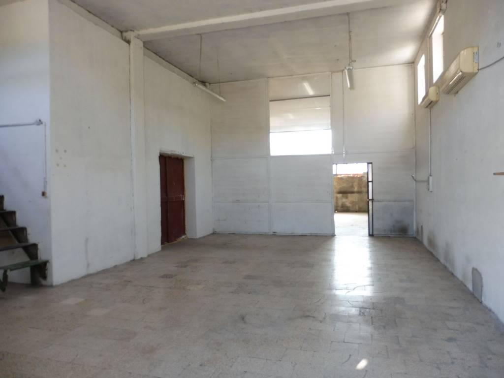 Capannone in , San Severino Marche, {3} - Foto 1