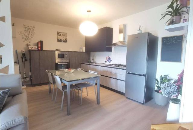 3-room flat in Via Europa, 9/7, Giavera del Montello - Photo 1