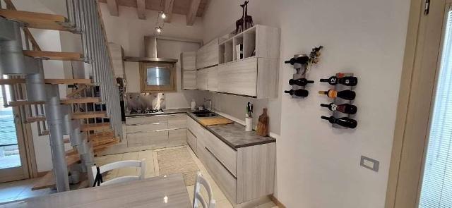 3-room flat in Via Diaz, Crocetta del Montello - Photo 1